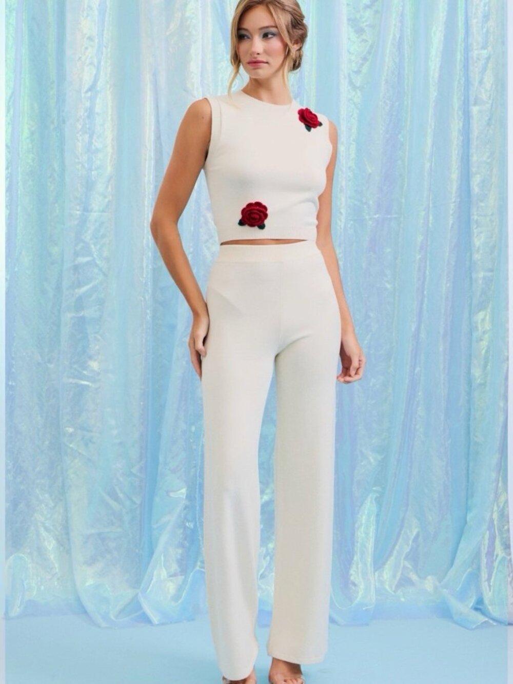 Rivir Knit Matching Outfit Set Crop Top Pants 3D Rose Detail Off White SZ S M L